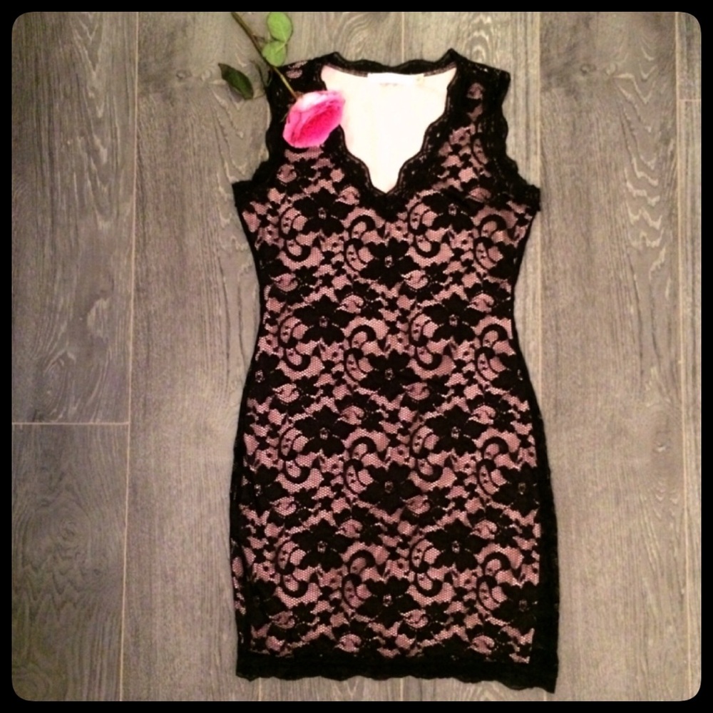 Lovely Black & Pink Lace Dress